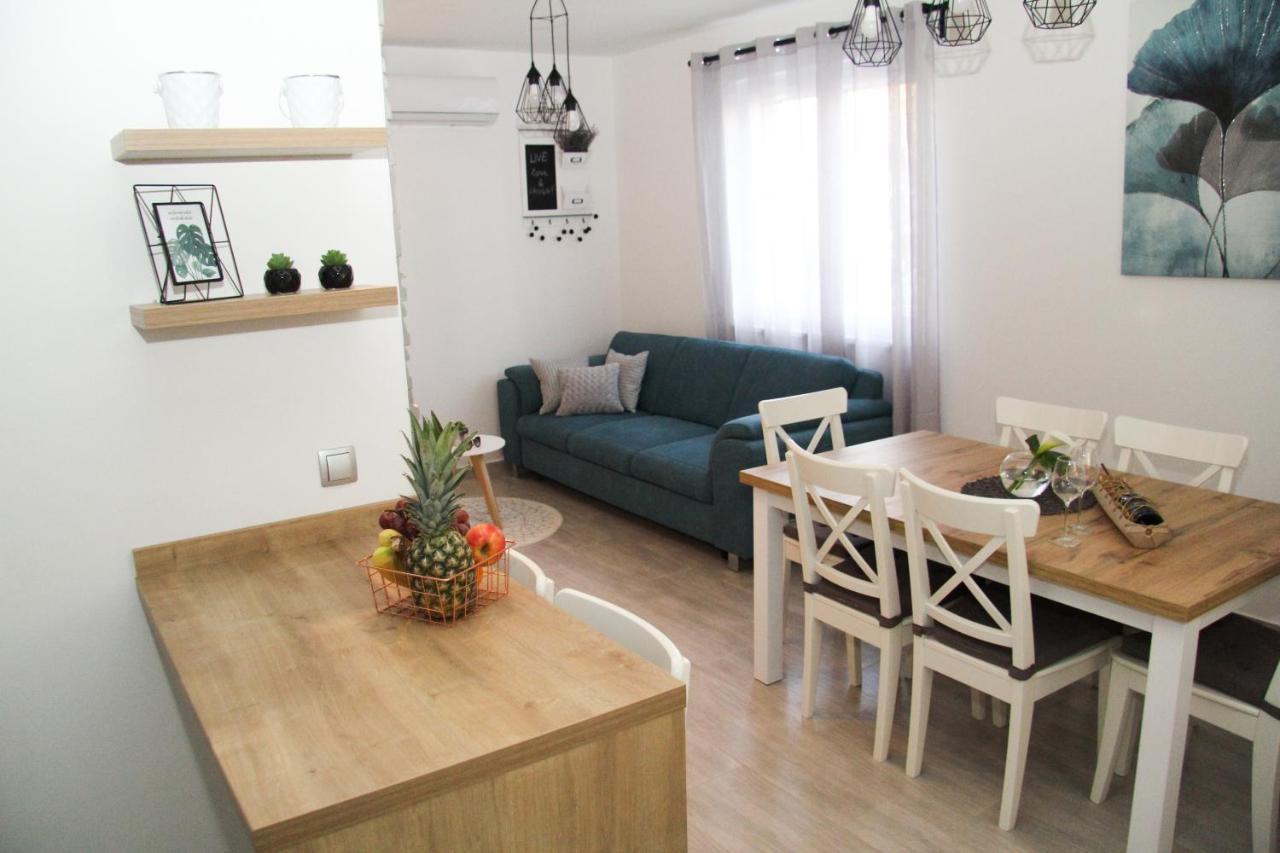 Apartman Antea Biograd Na Moru Exterior foto